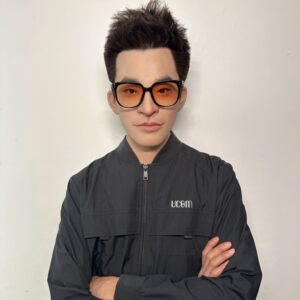 Chern silicone lifelike human face mask headgear